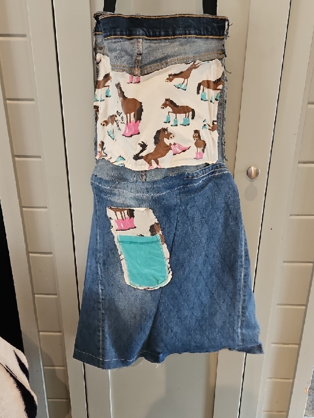 Hand Crafted BY ME Denim and Typewriter Print Reverse Horsey Apron - Picture 5 of 7